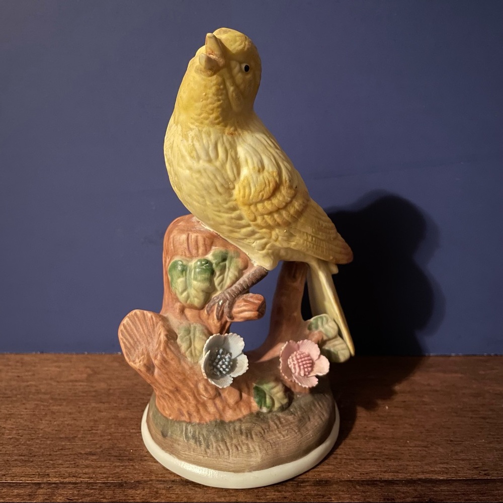 Canary figurine by Eda Mann